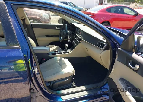 2016 Kia Optima Lx z USA, uszkodzony, nr VIN 5XXGT4L39GG060001